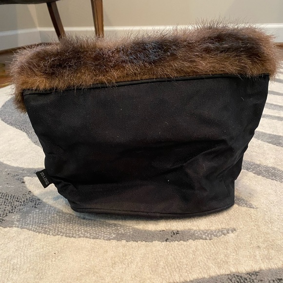 Murval black tote bag with faux fur trim- perfect for the holidays! - Picture 3 of 6